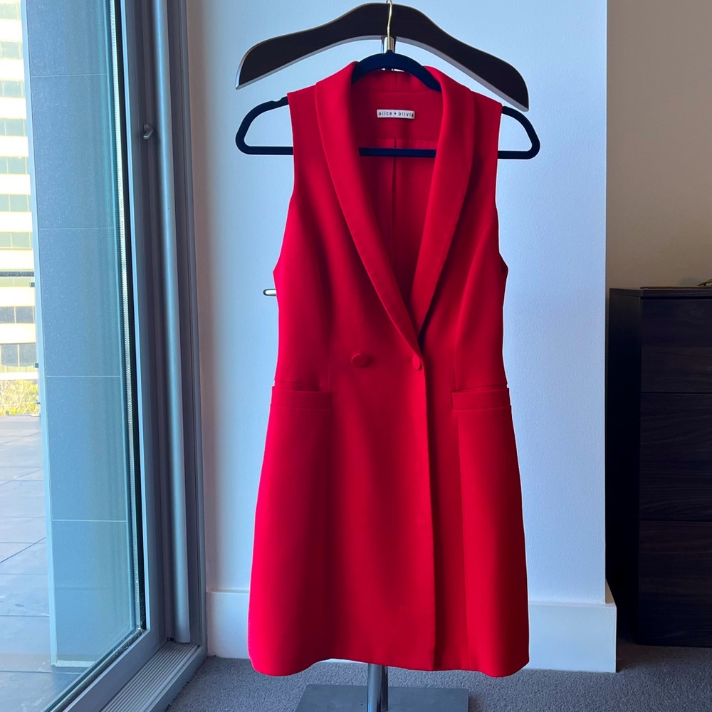 A&O sleeveless blazer dress